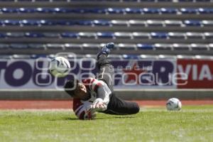 ENTRENAMIENTO LOBOS BUAP