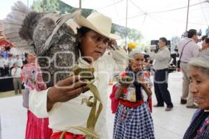 FESTIVAL MOLE DE CADERAS