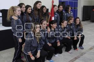 ABANDERAN SELECCIÓN IBERO PUEBLA