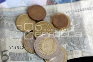 MONEDA. EURO