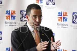 SENADOR JAVIER LOZANO ALARCÓN
