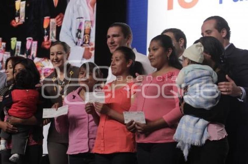 15 ENTREGA DE CRÉDITO A LA PALABRA DE LA MUJER