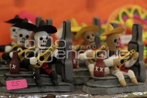 VENTA DE CALAVERITAS Y DULCES DE MUERTOS