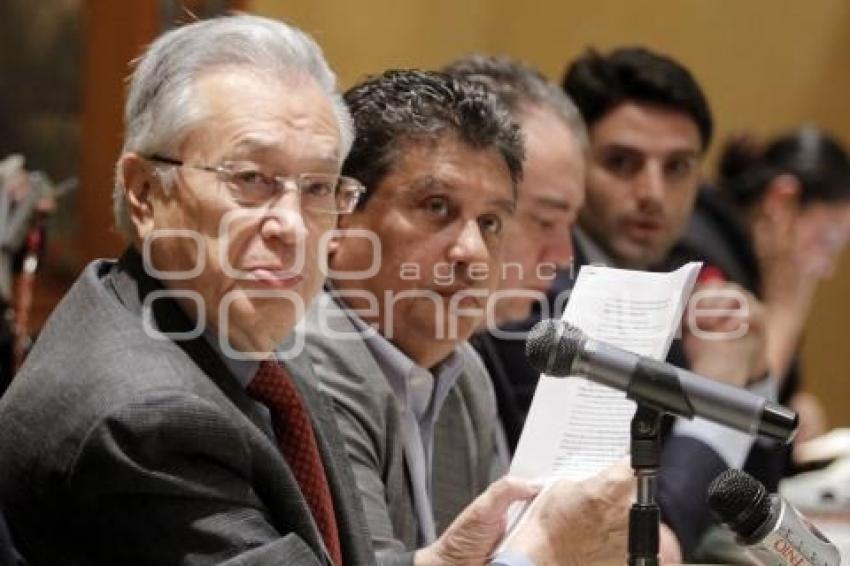 SENADOR MANUEL BARTTLET