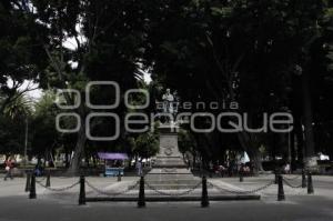 PASEO BRAVO . MONUMENTO GABINO BARREDA