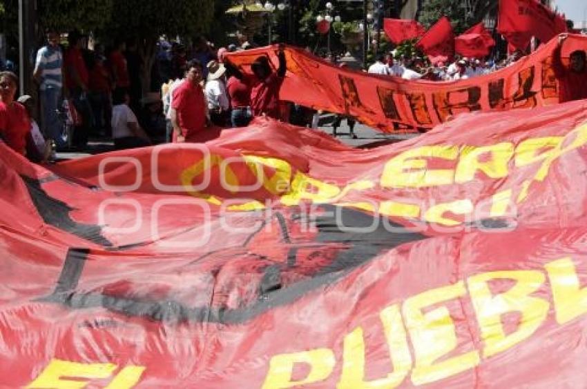 MARCHA DE 40 AÑOS DE LA 28 DE OCTUBRE