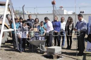 PRIMERA PIEDRA CENTRO ACUÁTICO DEL NORTE