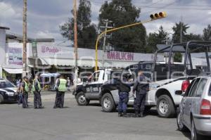 CIERRAN CALLE LOCATARIOS POR EXPROPIACIÓN DE BAÑOS