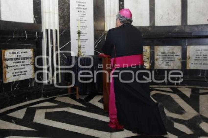 CAPILLA DE LAS RELIQUIAS Y CRIPTA DE LOS OBISPOS