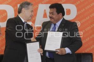 FIRMAN CONVENIO UDLAP SNTE