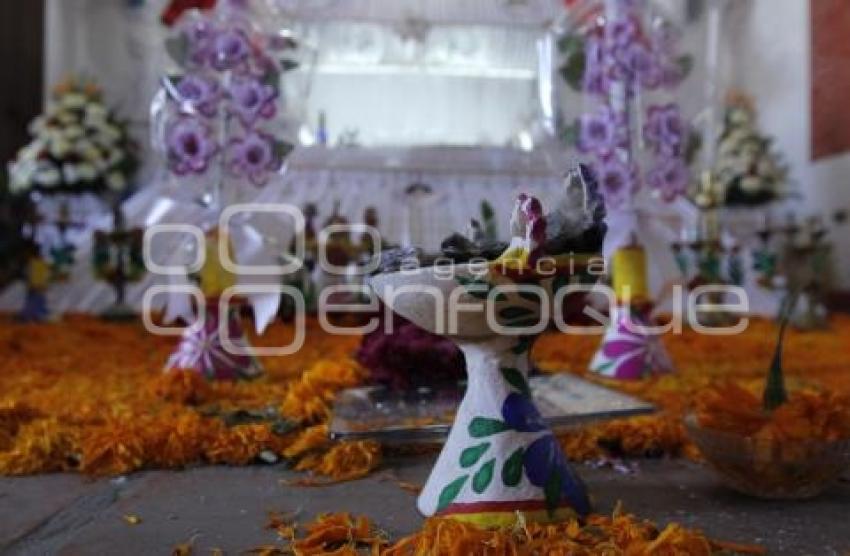 OFRENDAS DE HUAQUECHULA