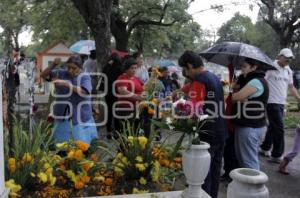 DÍA DE MUERTOS. PANTEÓN