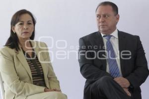 ROCIO GARCÍA OLMEDO Y NESTOR GORDILLO