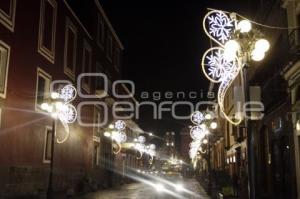 ILUMINACIÓN NAVIDEÑA CENTRO