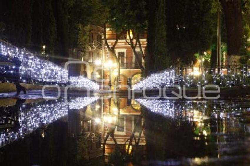 ILUMINACIÓN NAVIDEÑA CENTRO