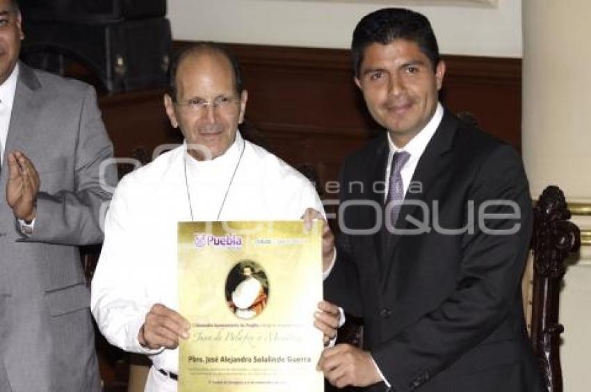 RECONOCIMIENTO ALEJANDRO SOLALINDE