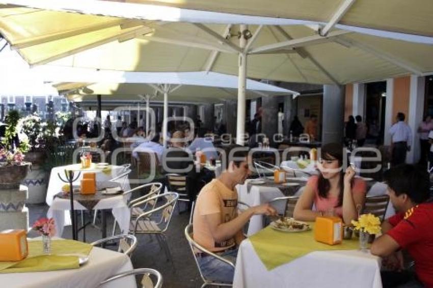 ECONOMÍA. RESTAURANTES