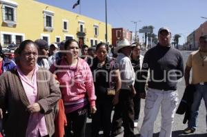 HABITANTES DE GUADALUPE VICTORIA EN CASA AGUAYO