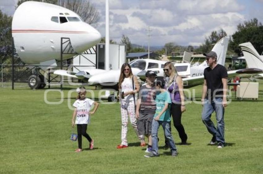 EXPO SHOW AUTO Y AVIÓN