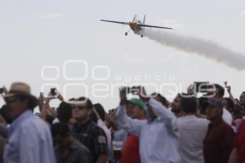 EXPO SHOW AUTO Y AVIÓN