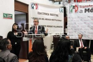 HUMBERTO ROQUE VILLANUEVA PRESENTA LIBRO