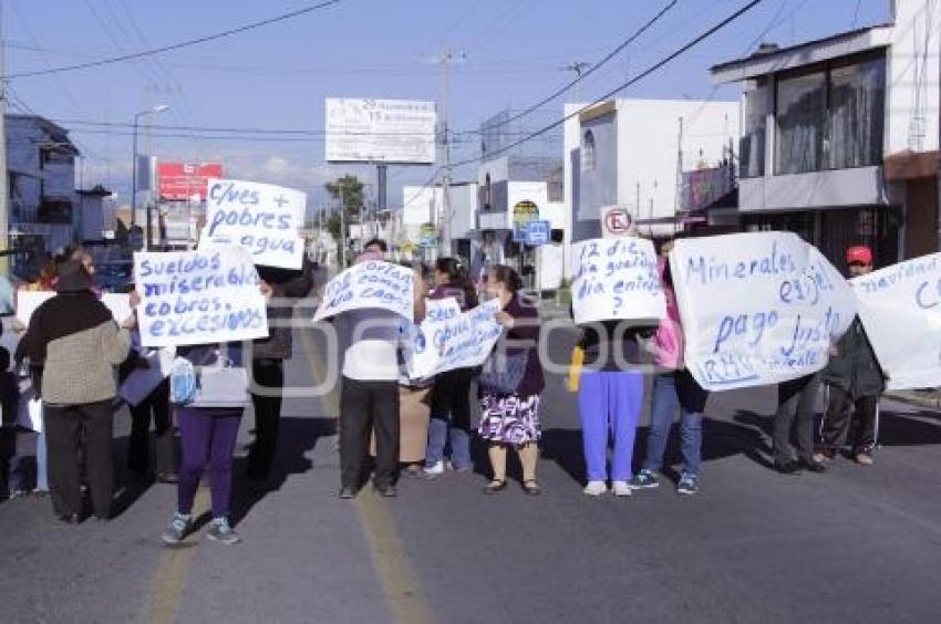 MANIFESTACIÓN EN OFICINAS SOAPAP