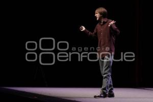 CIUDAD DE LAS IDEAS. JACK ANDRAKA