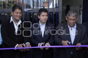 INAUGURA EDUARDO RIVERA AULA DE MEDIOS