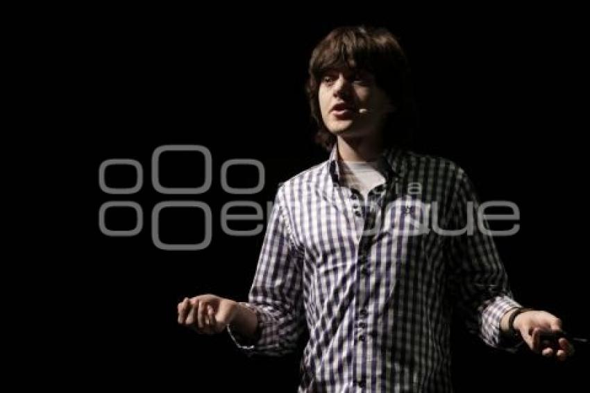 CIUDAD DE LAS IDEAS. BOYAN SLAT