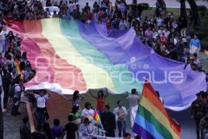 MARCHA ANUAL LÉSBICO-GAY