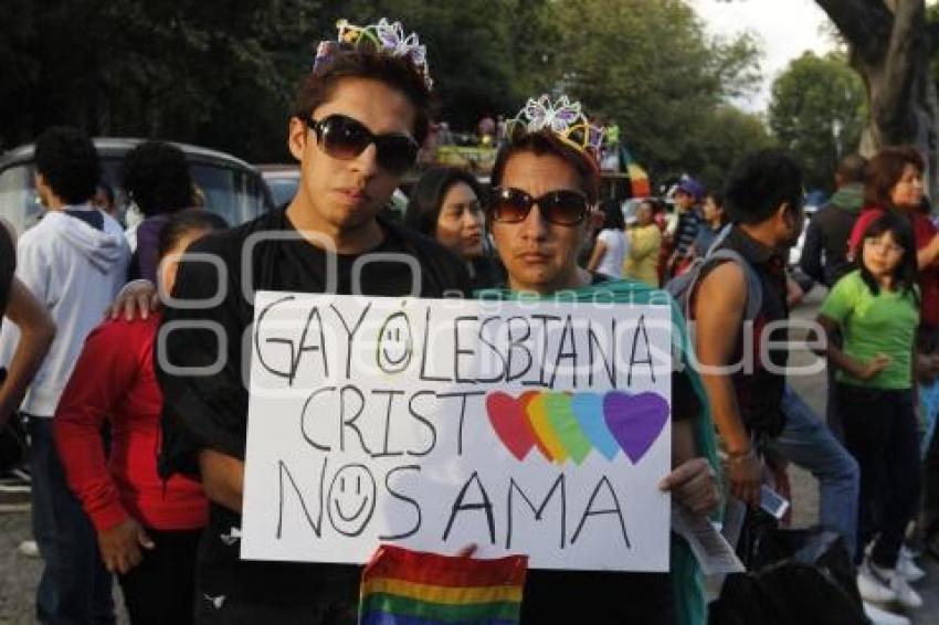 MARCHA ANUAL LÉSBICO-GAY