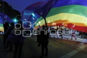 MARCHA ANUAL LÉSBICO-GAY