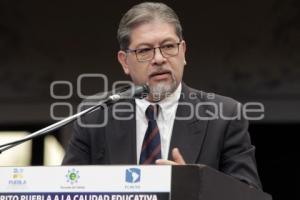 MERITO A LA CALIDAD EDUCATIVA