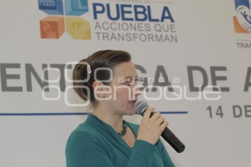 DIF . ENTREGA DE APARATOS AUDITIVOS