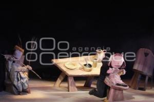 HANSEL Y GRETEL . FESTIVAL INTERNACIONAL DE TEATRO