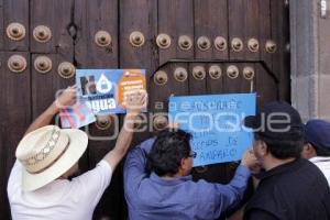 MANIFESTACIÓN DE MAESTROS Y CIUDADANOS EN CONTRA DE LA PRIVATIZACIÓN DEL AGUA