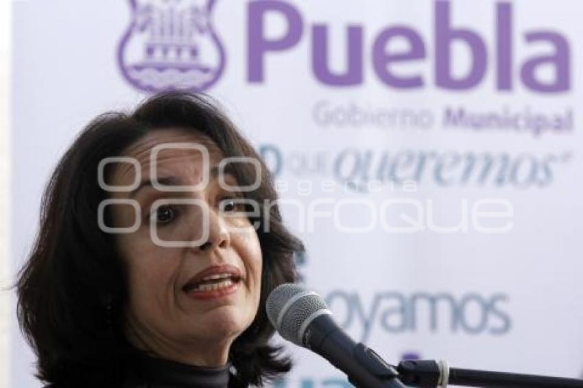 INAUGURACIÓN DE LA UNIDAD DE ATENCIÓN A LA VIOLENCIA FAMILIAR Y GÉNERO
