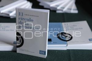 PRESENTACIÓN LIBRO ESCRITOR CARLOS AZAR