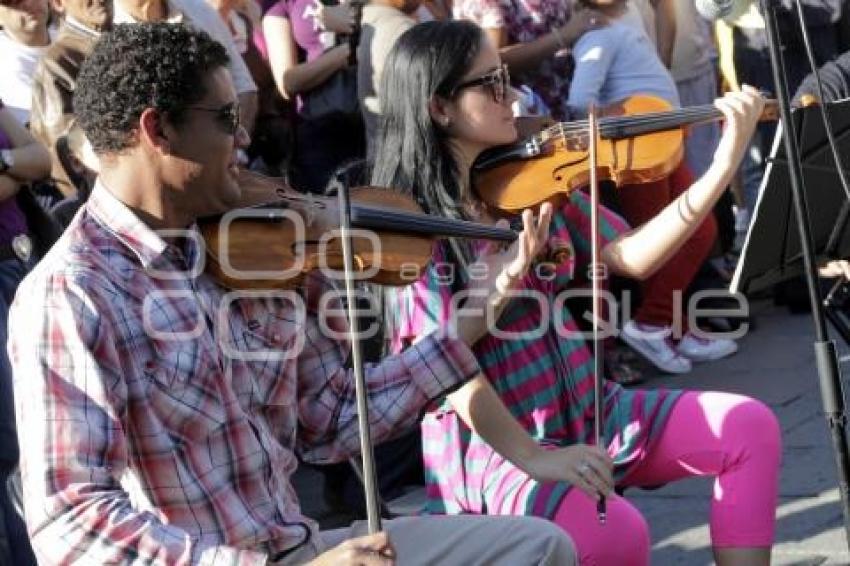 DÍA CONTRA LA VIOLENCIA DE LAS MUJERES