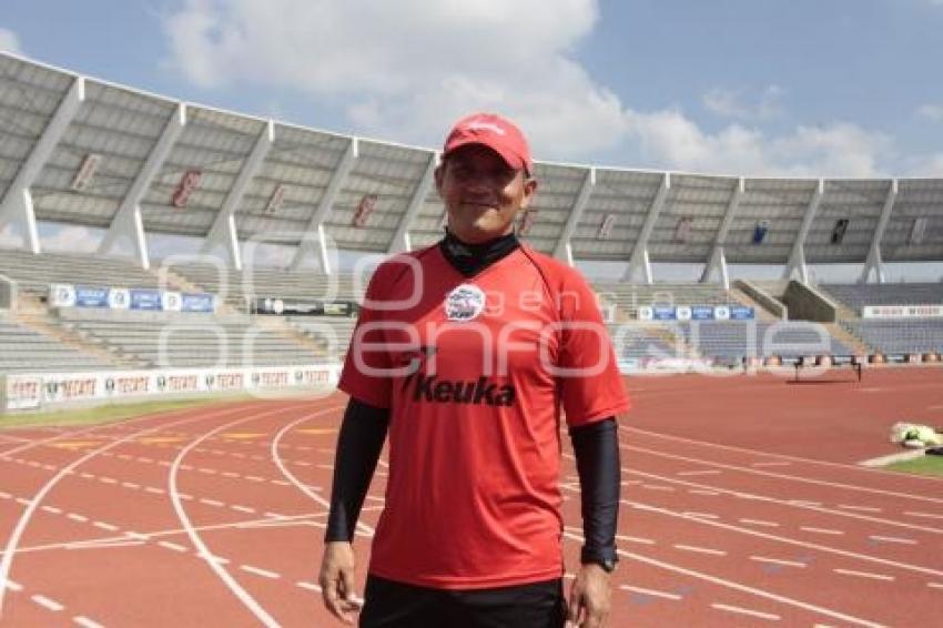 LOBOS BUAP. ENTRENAMIENTO