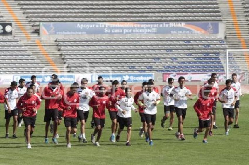 LOBOS BUAP. ENTRENAMIENTO