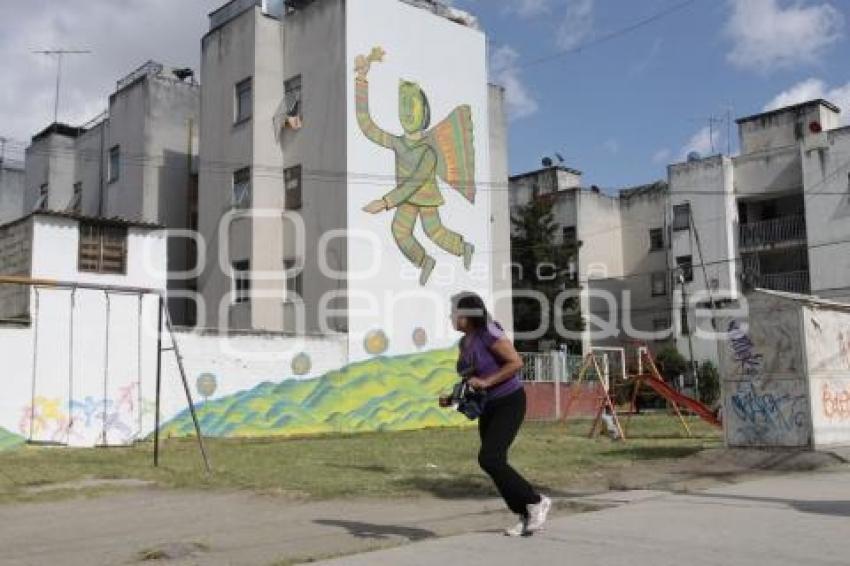 MURAL LOMA BELLA