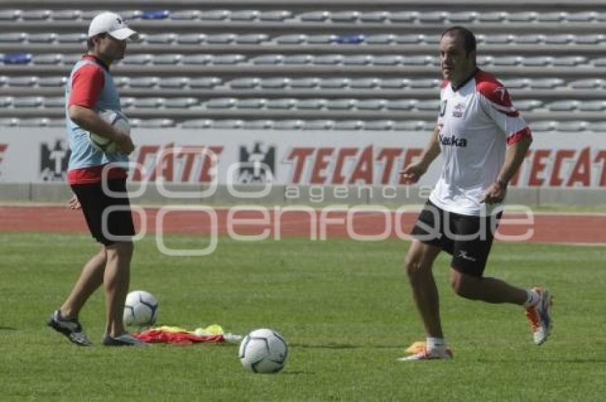 ENTRENAMIENTO LOBOS BUAP . CUAUHTÉMOC BLANCO