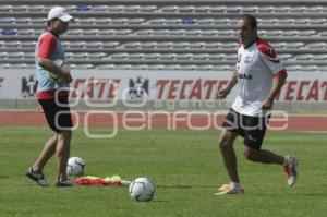 ENTRENAMIENTO LOBOS BUAP . CUAUHTÉMOC BLANCO