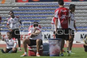 ENTRENAMIENTO LOBOS BUAP . CUAUHTÉMOC BLANCO