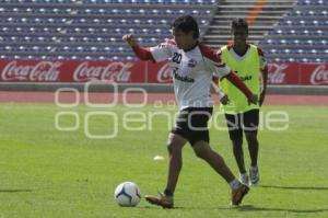 ENTRENAMIENTO LOBOS BUAP