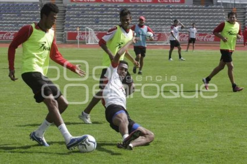 ENTRENAMIENTO LOBOS BUAP