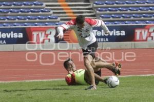 ENTRENAMIENTO LOBOS BUAP
