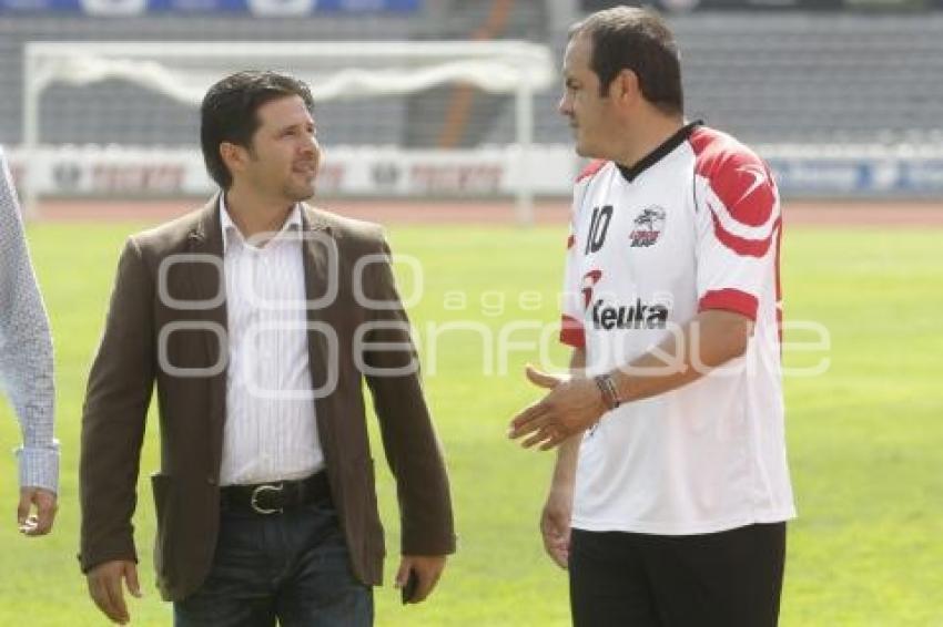 ENTRENAMIENTO LOBOS BUAP . CUAUHTÉMOC BLANCO