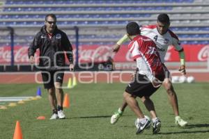 ENTRENAMIENTO LOBOS BUAP